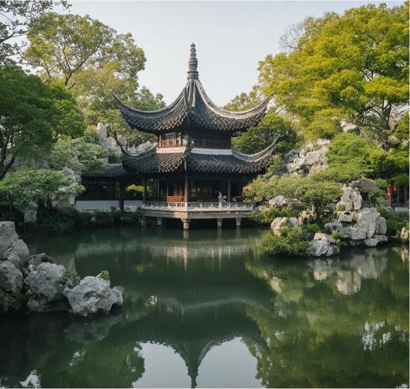 吉安凝芙餐饮有限公司